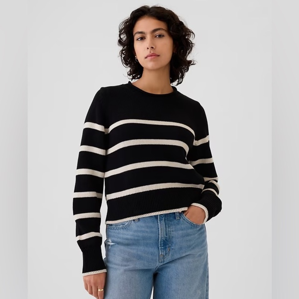 Black & Cream Striped Crewneck Sweater - Women's